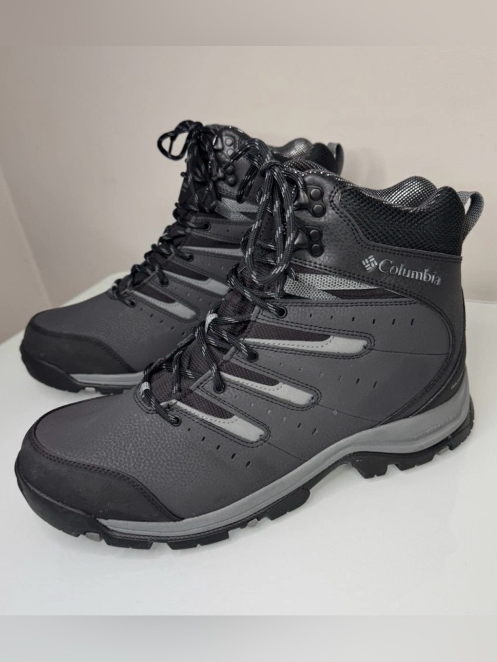 Columbia Gunnison II Omni Heat 200g Waterproof Boots